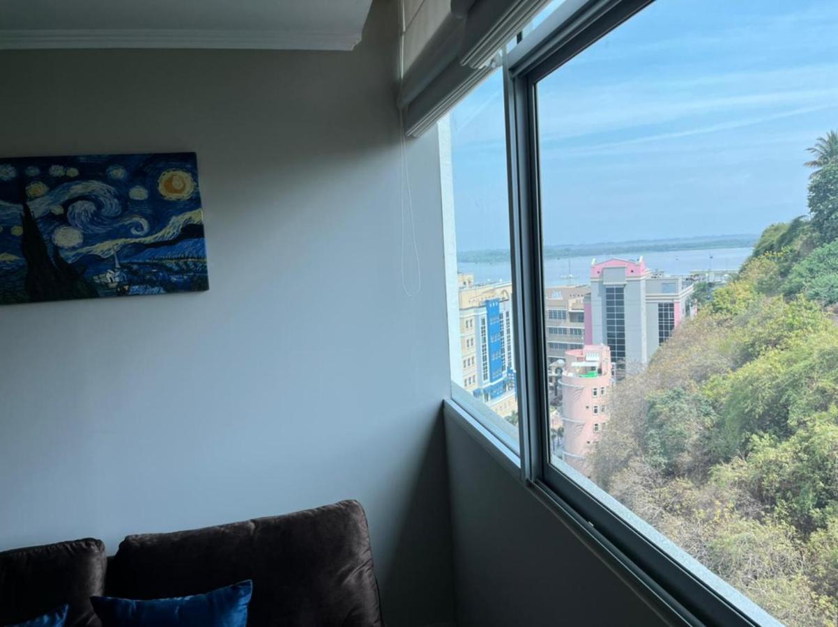 Puerto Santa Ana Suites กวายากิล ภายนอก รูปภาพ