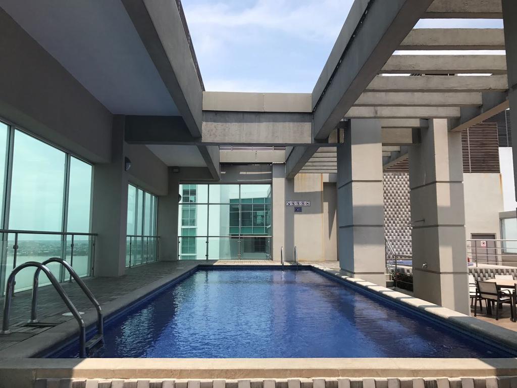 Puerto Santa Ana Suites กวายากิล ภายนอก รูปภาพ
